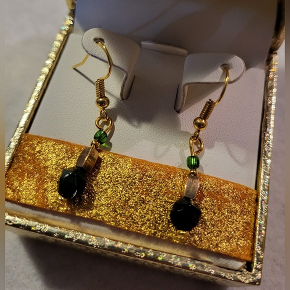 Beaded Earrings - Picture 2 of 3